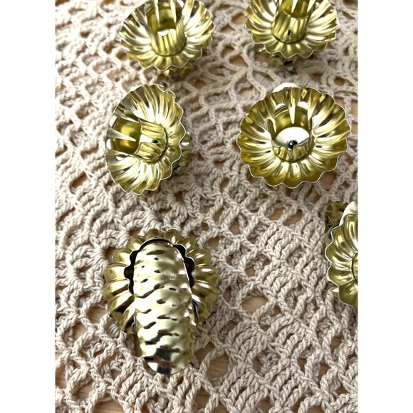 20 VINTAGE GERMAN CHRISTMAS TREE PINE CONE CLIP ON SWIVEL CANDLE HOLDERS - Picture 4 of 4